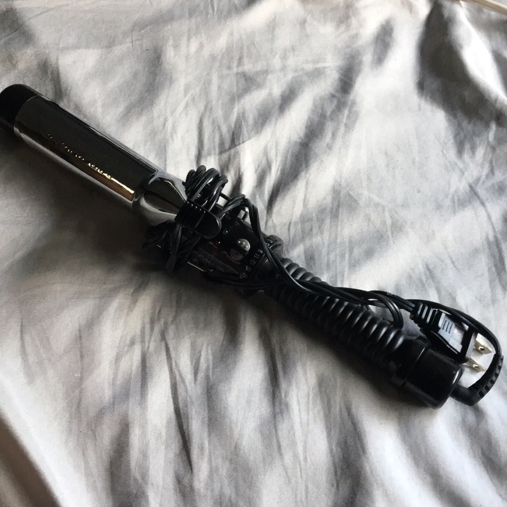 Curling iron
